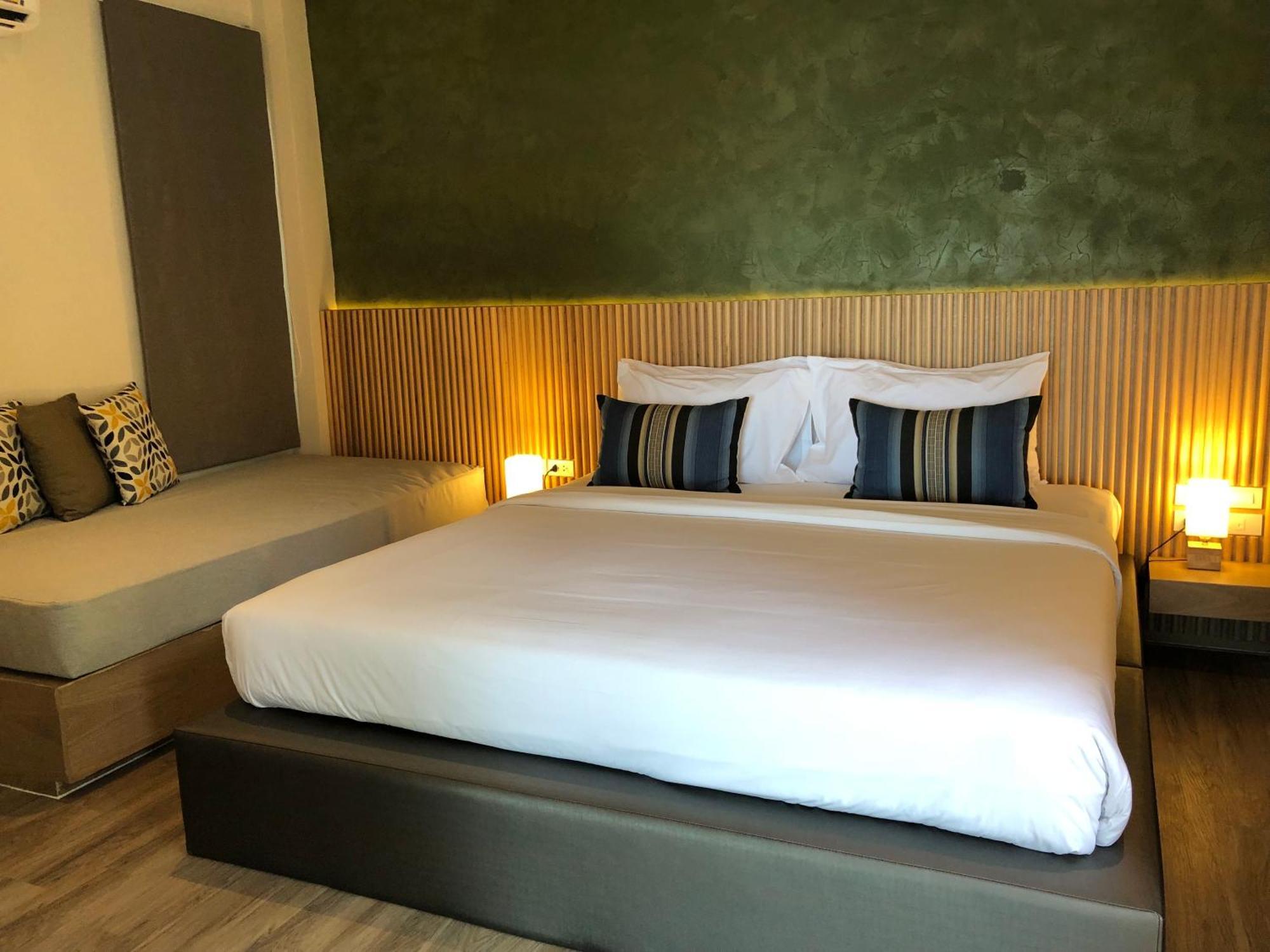 Punnpreeda Beach Resort - Sha Plus Certified Bang Rak Beach  Esterno foto